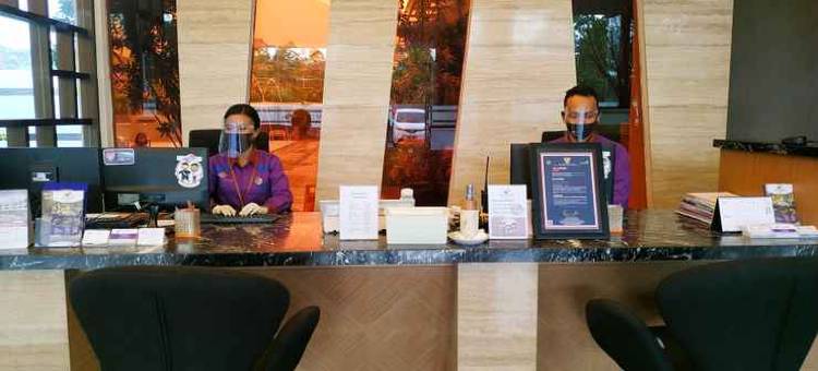 加鲁特和谐酒店(Harmoni Hotel Garut)图片