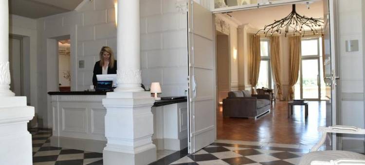 格拉泰基纳城堡酒店(Château Grattequina Hôtel)图片