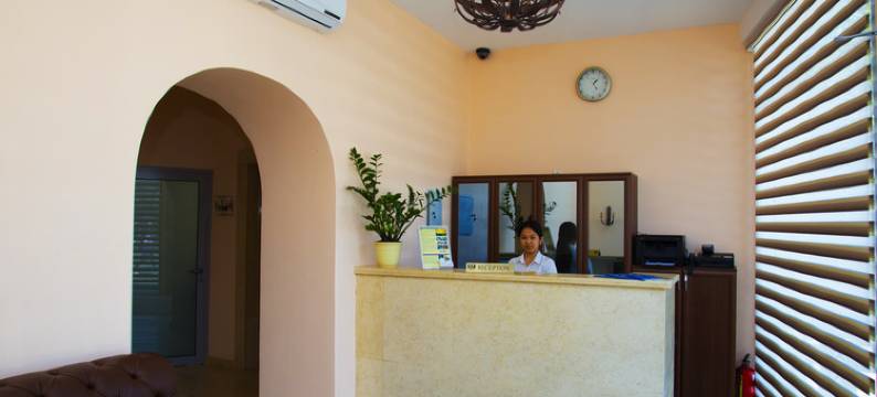 皇家汽油酒店(Royal Petrol Hotel)图片