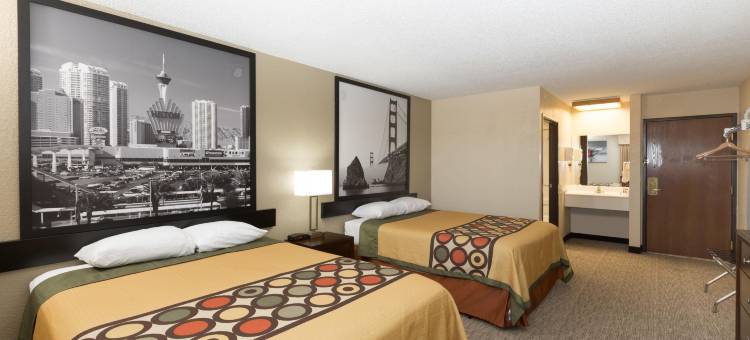 威奇托北温德姆速8酒店(Super 8 by Wyndham Wichita North)图片