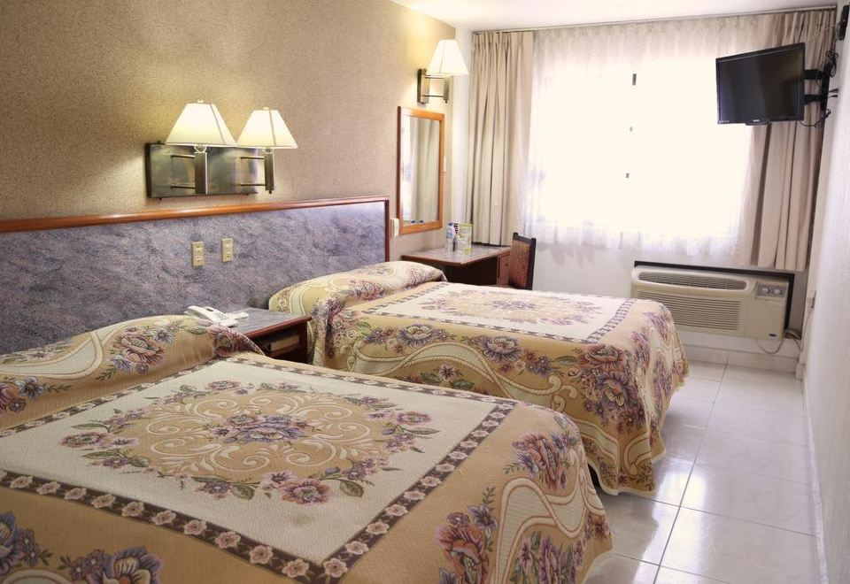 Hotel Baluarte Hotel Overview