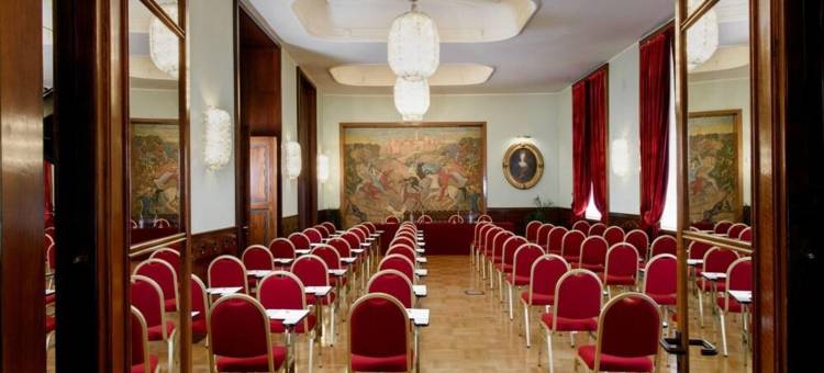 地中海贝托亚酒店(Bettoja Hotel Mediterraneo)图片