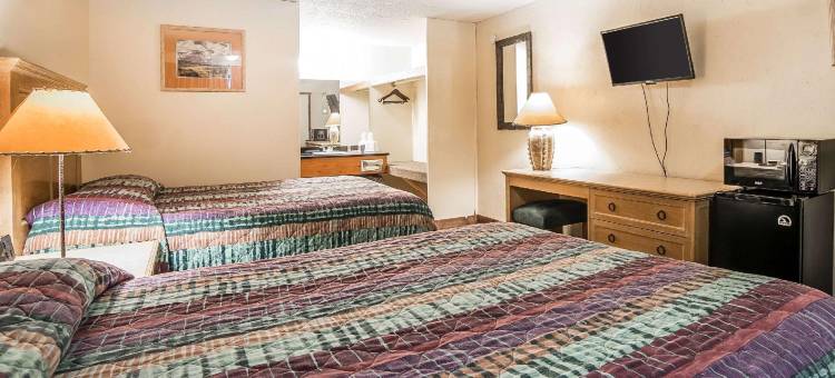 伊克诺旅馆及套房卡利斯佩尔 - 冰川国家公园门户酒店(Econo Lodge Inn & Suites Kalispell - Glacier National Park Gateway)图片