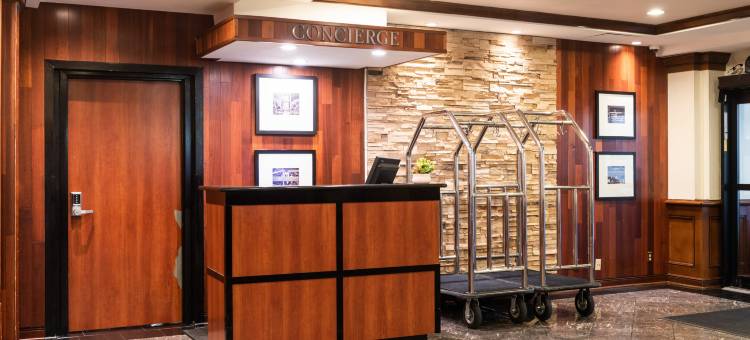 纽瓦克国际机场皇冠假日酒店(Crowne Plaza Newark Airport)图片