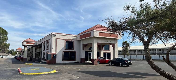 敖德萨大学区美吟酒店(Baymont by Wyndham Odessa University Area)图片