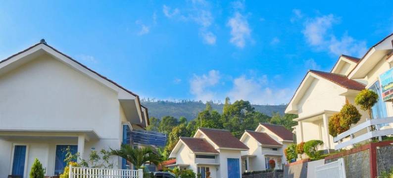 鲁马布罗莫度假屋(Villa Rumah Bromo)图片