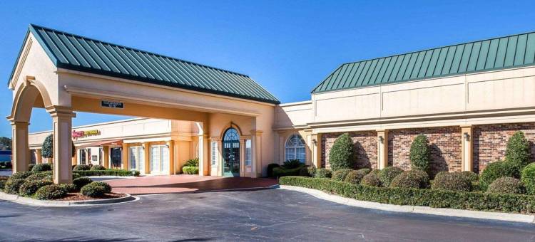 列治文山-萨凡纳I-95品质酒店(Quality Inn Richmond Hill - Savannah I-95)图片