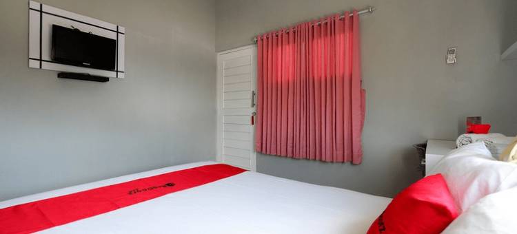 红多兹酒店-近梭罗广场3号(RedDoorz Near Solo Square 3)图片