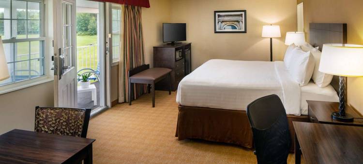 坎顿大学贝斯特韦斯特酒店(Best Western University Inn)图片