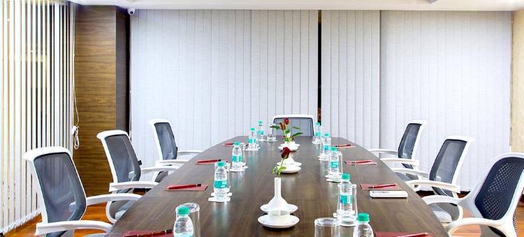 三一大酒店(Trinity Grand)图片