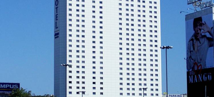 华沙中心诺富特酒店(Novotel Warszawa Centrum)图片