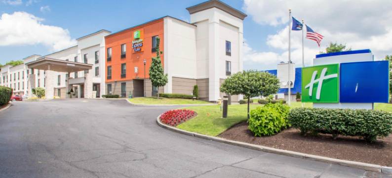 奥尔巴尼·沃尔夫路智选假日套房酒店(Holiday Inn Express & Suites ALBANY AIRPORT - WOLF ROAD by IHG)图片