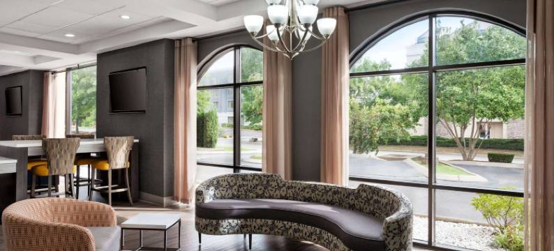 默夫里斯伯勒戴斯套房酒店(Days Inn & Suites by Wyndham Murfreesboro)图片