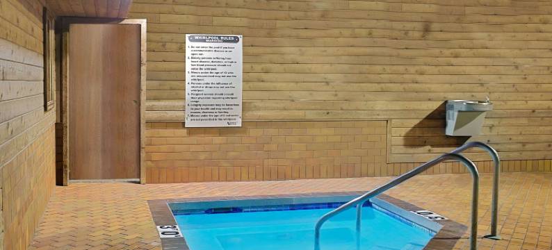 斯特金湾速8酒店(Super 8 by Wyndham Sturgeon Bay)图片