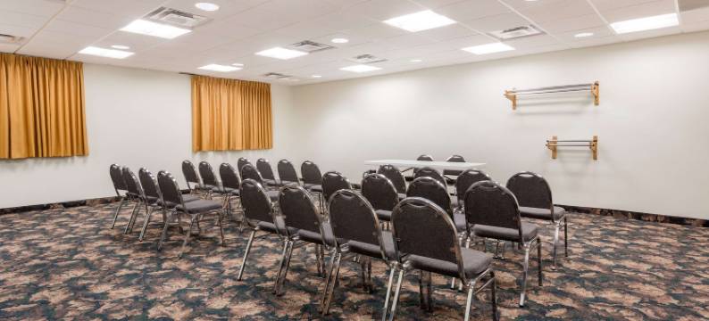 阿尔马速8酒店(Super 8 by Wyndham Alma)图片