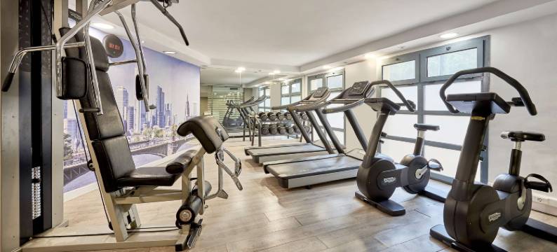 新罕布什尔州拉斯阿特斯酒店(NH Valencia Las Artes)图片