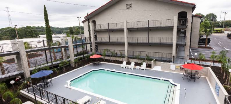 亚特兰大石山巴格特酒店，贝斯特韦斯特品质精选(Bhagat Hotels Stone Mountain Atlanta BW Signature Collection)图片