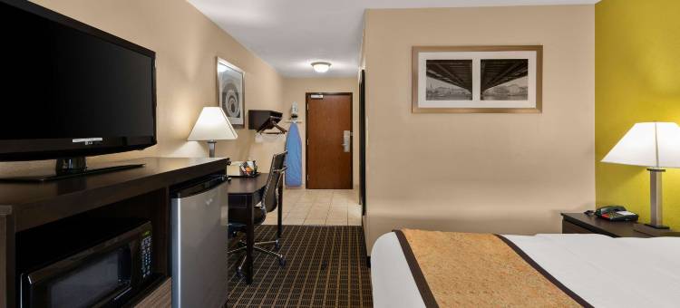 亚迪纳贝斯特韦斯特酒店(Best Western Adena Inn)图片