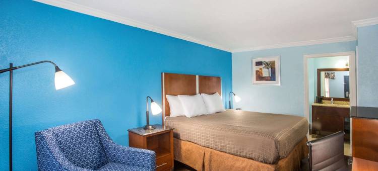 佛罗里达市戴斯酒店(Days Inn by Wyndham Florida City)图片