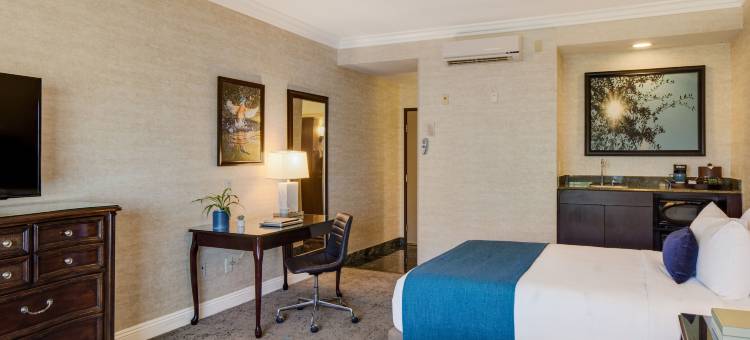 钻石吧艾尔斯酒店(Ayres Suites Diamond Bar)图片