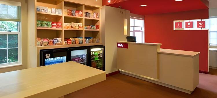 米德尔堡高地克里夫兰机场美茵斯坦套房酒店(MainStay Suites Middleburg Heights Cleveland Airport)图片
