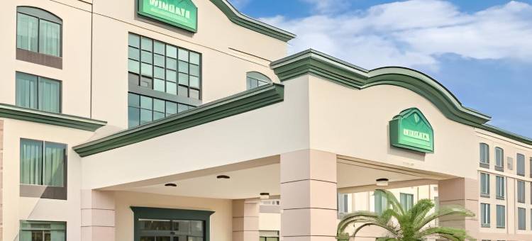 比洛西克-蒂贝维尔舒适套房酒店(Comfort Inn & Suites Biloxi-d'Iberville)图片