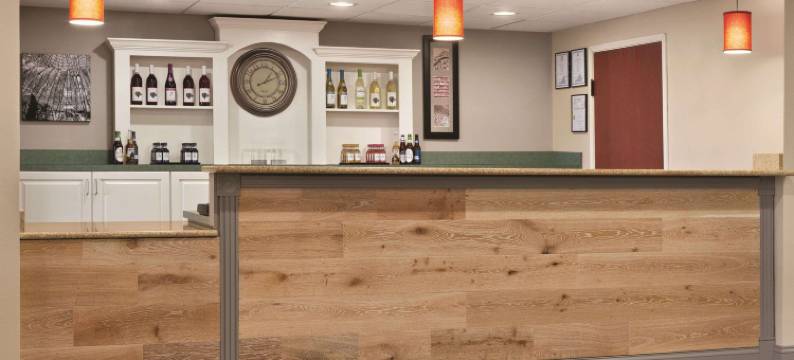 维斯维尔丽怡酒店(Country Inn & Suites by Radisson, Wytheville, VA)图片