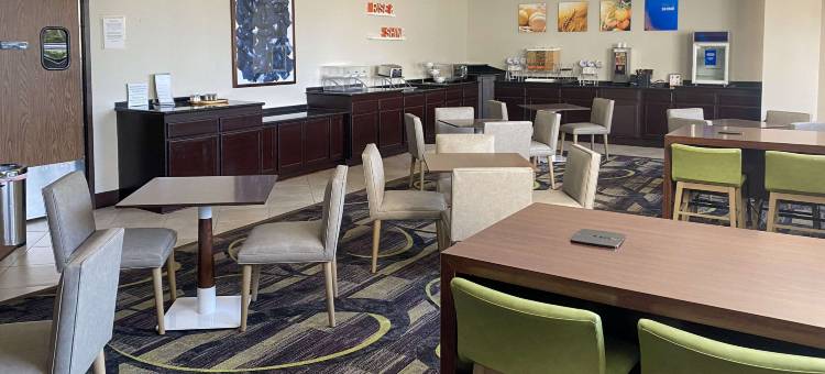 梅恩斯泰套房康诺弗-希科里(MainStay Suites Conover-Hickory)图片