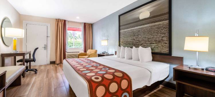 佛罗里达市霍姆斯特德大沼泽地速 8 酒店(Super 8 by Wyndham, Florida City/Homestead/Everglades)图片