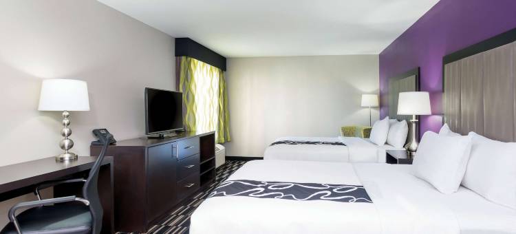 费尔菲尔德纳帕谷拉昆塔温德姆套房酒店(La Quinta Inn & Suites by Wyndham Fairfield - Napa Valley)图片