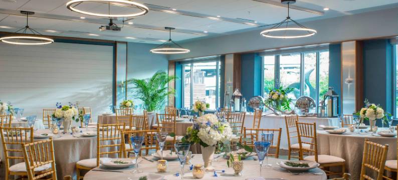 伯灵顿港万怡酒店(Courtyard Burlington Harbor)图片