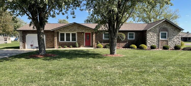 Laurie's Place-Luxurious & Spacious Home Sleeps10! Amazing Large Enclosed Patio!图片