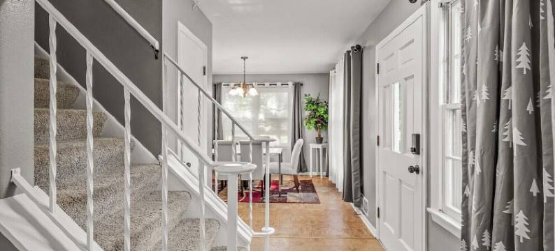 Adorable Comfy Home- 3M Headquarter-Battle Creek Park- MOA- DTWN St. Paul图片