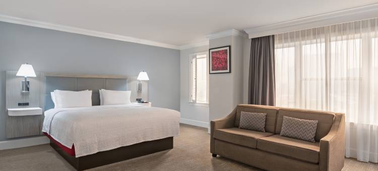 斯坦福德欢朋套房酒店(Hampton Inn & Suites Stamford)图片