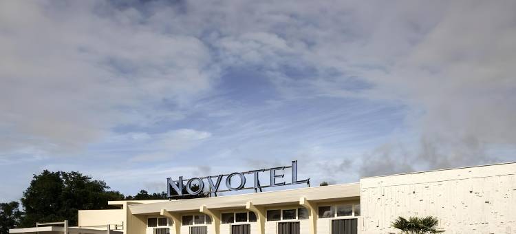 尤里枫丹诺富特酒店(Novotel Fontainebleau Ury)图片