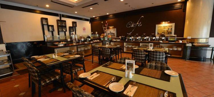 埃默洛尔德布蒂里酒店(Emerald Puteri Hotel)图片