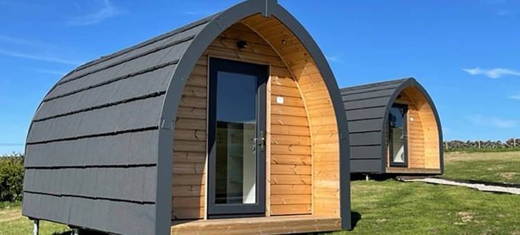 狐狸和猎犬酒店(The Fox & Hounds Inn)图片