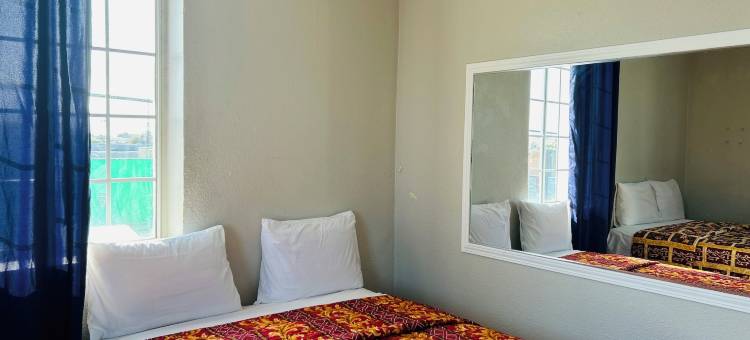 加迪纳广场酒店(Plaza Hotel Gardena)图片