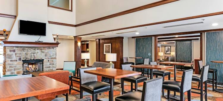 Staybridge Suites 费城吨。劳雷尔(Staybridge Suites Philadelphia-MT. Laurel)图片