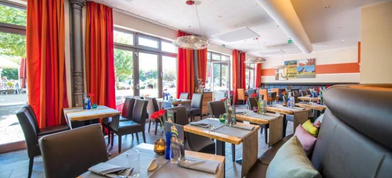 库彻姆乔格酒店(Hotel Cochemer Jung)图片