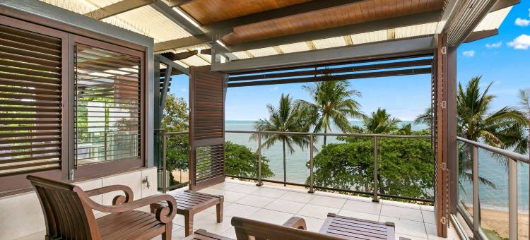 三一海滩海角公寓式酒店(Sea Point on Trinity Beach)图片