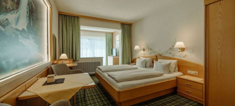 瓦尔德弗里登酒店(Hotel Waldfrieden)图片