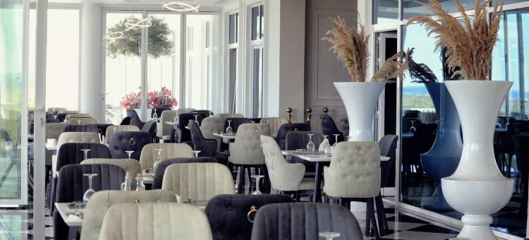 Velipoja欧罗巴大酒店，由Meliá附属(Velipoja Grand Europa Resort - Appartement Luxe privé)图片