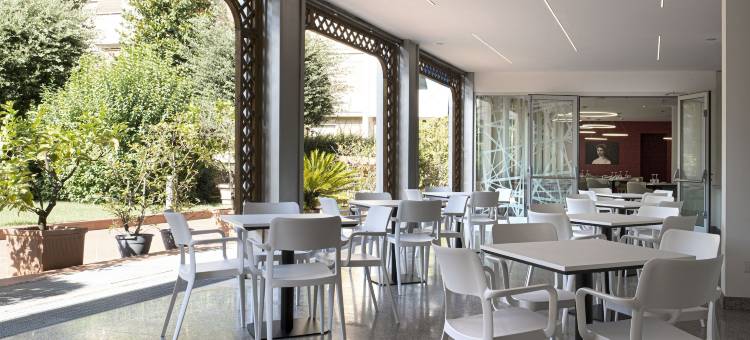 拉斐尔酒店(Hotel Raffaello)图片