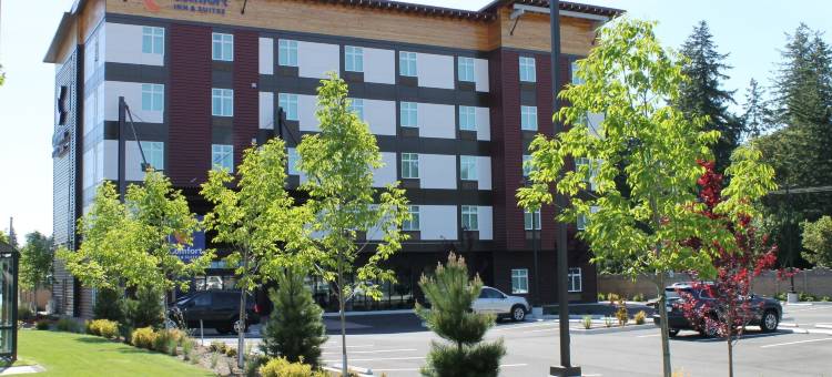 莱克伍德JBLM舒适套房酒店(Comfort Inn & Suites Lakewood by Jblm)图片