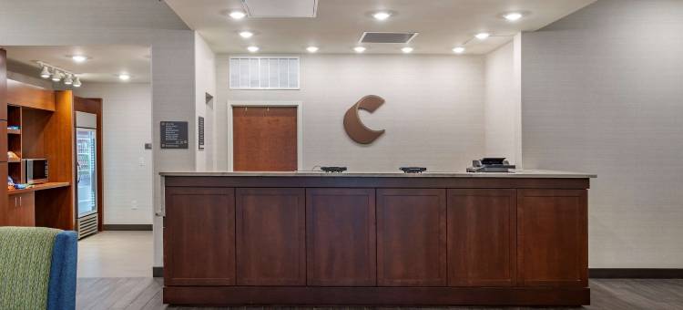 舒适套房酒店(Comfort Suites)图片