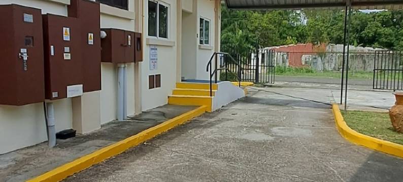 我的大房子(Mi Casa Asi de Grande)图片