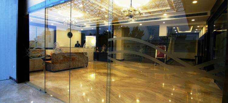 特立尼塔尔花园酒店(Hotel Trinetar Gardens)图片