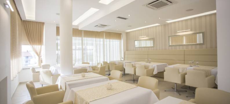 阿德里翁公寓式酒店(Adrion Aparthotel)图片