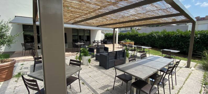 康铂自然酒店 - 卡奥尔(Campanile Nature - Cahors)图片